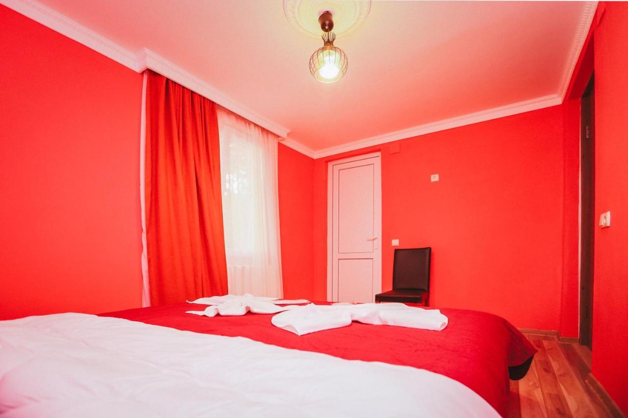 Bebo&Babu Guest House Kutaissi Exterior foto