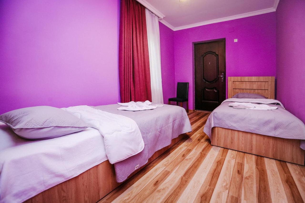 Bebo&Babu Guest House Kutaissi Exterior foto